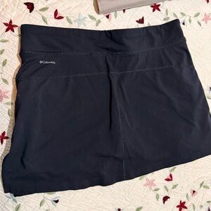 Columbia Charcoal Athletic Skort size L